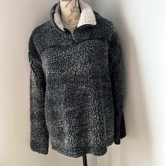 Peach Love California Sweaters - PEACH LOVE Pullover Sherpa Sweater ~‎ Gray Fur